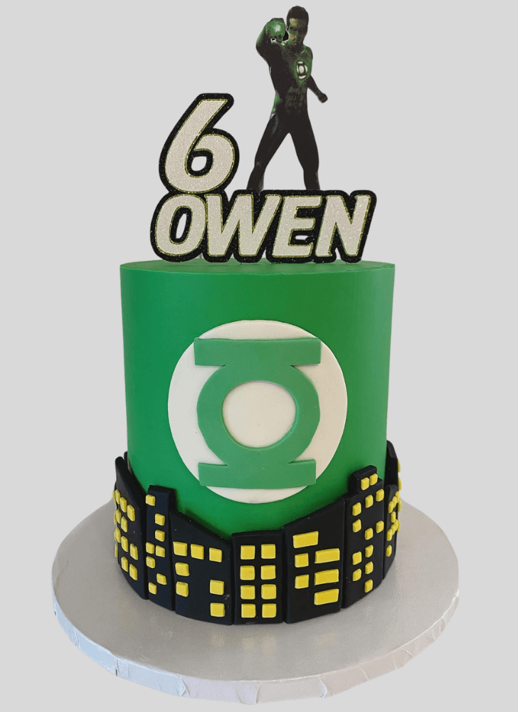 Magnificent Green Lantern Cake