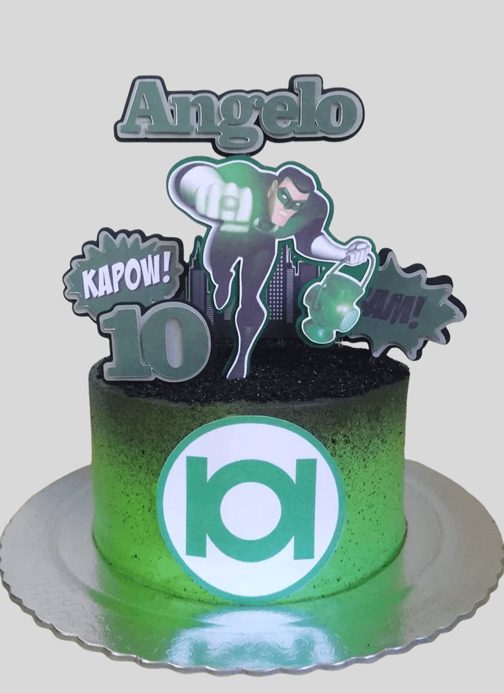 Resplendent Green Lantern Cake