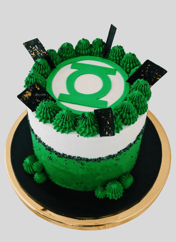 Splendid Green Lantern Cake