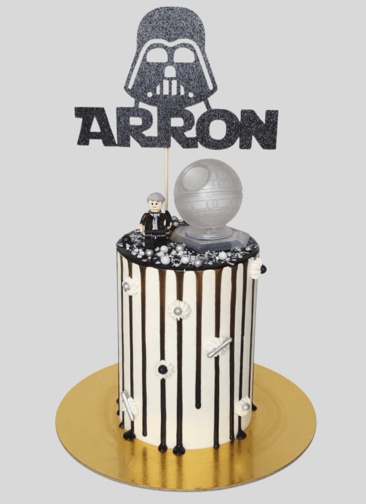Exquisite Han Solo Cake