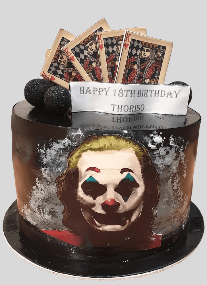 Alluring Joker Cake