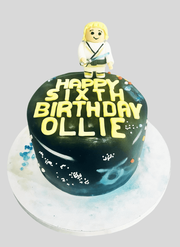 Fascinating Luke Skywalker Cake