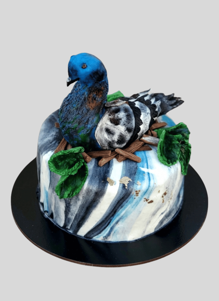 Grand Pigeon Cake