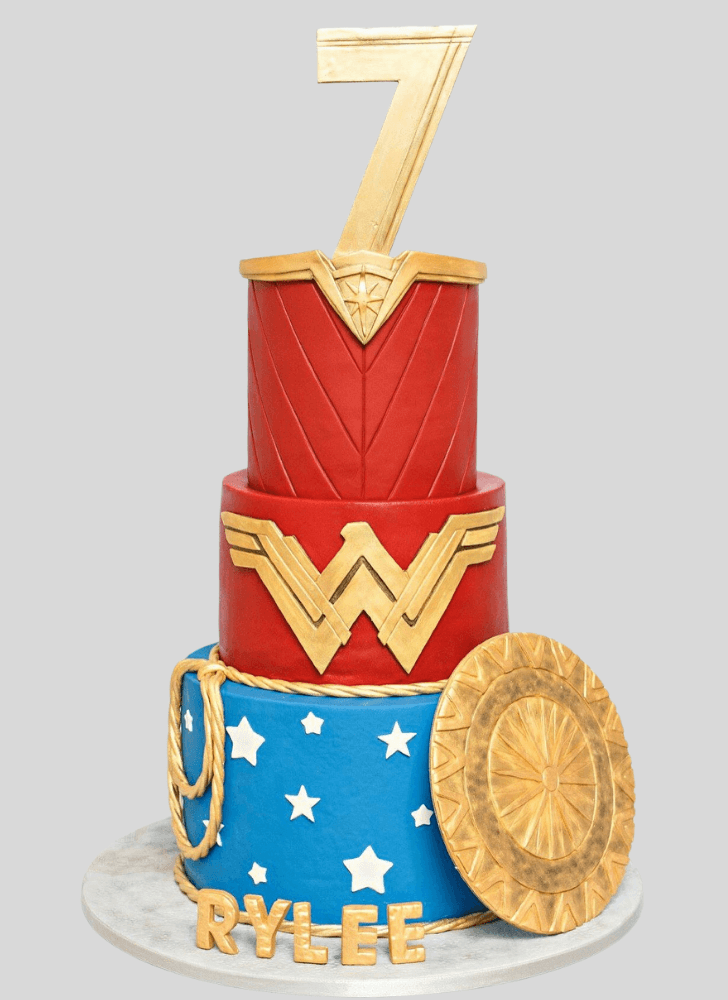 Admirable Wonder Woman Cake Design