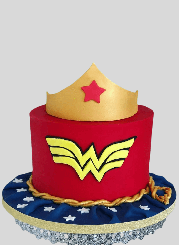Captivating Wonder Woman Cake