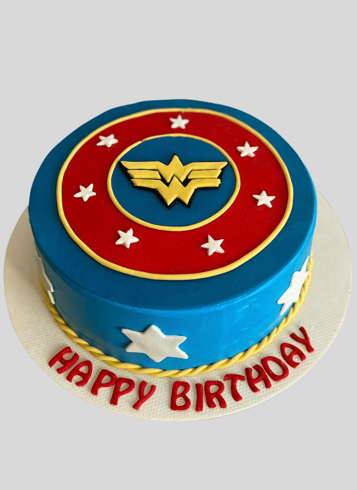 Classy Wonder Woman Cake