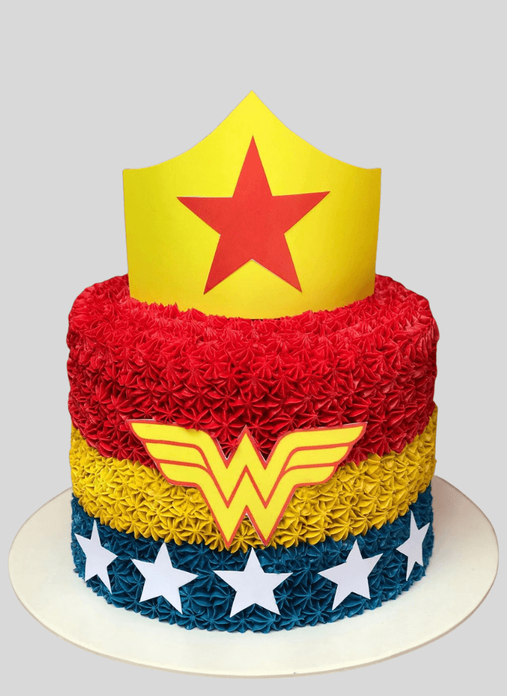 Inviting Wonder Woman Cake