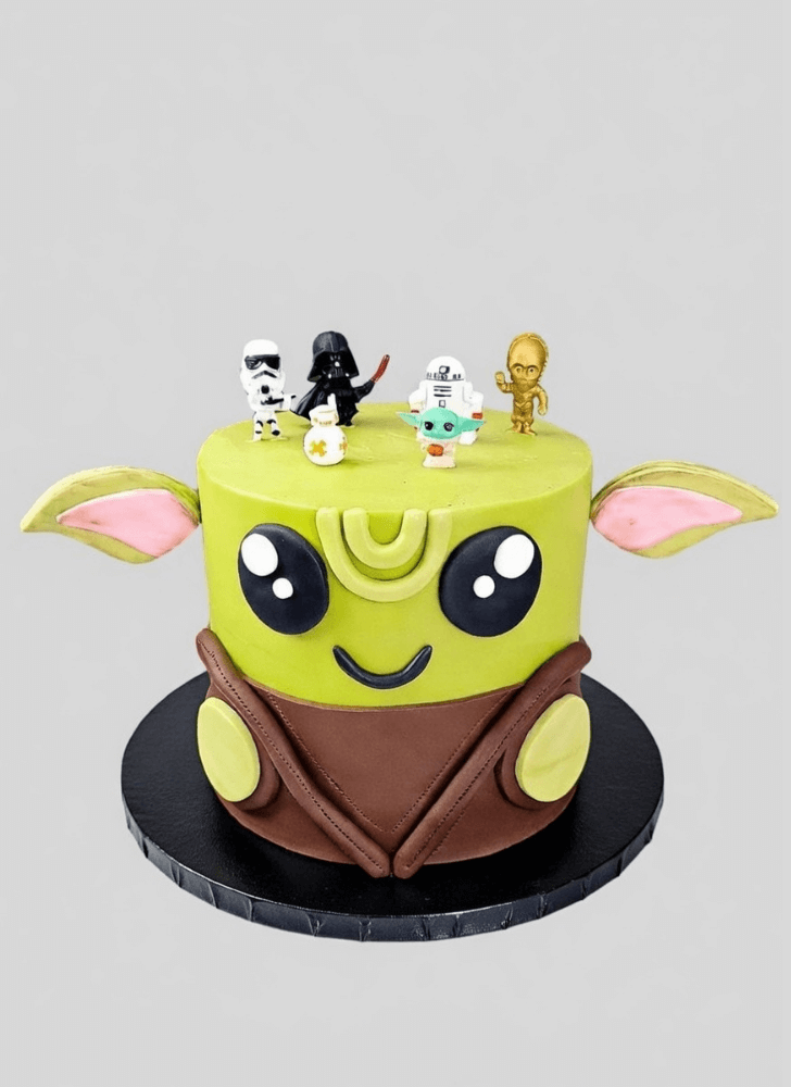Angelic Baby Yoda Cake