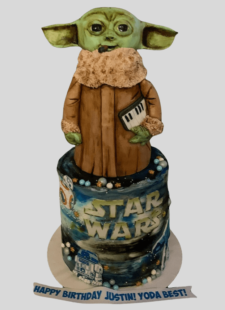 Beauteous Baby Yoda Cake