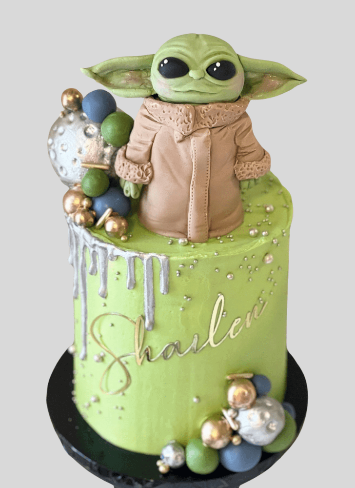 Fetching Baby Yoda Cake