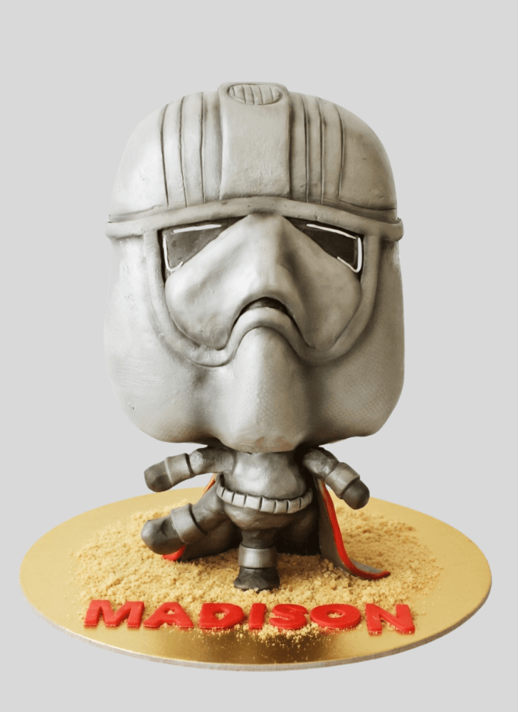 Angelic Captain Phasma Cake