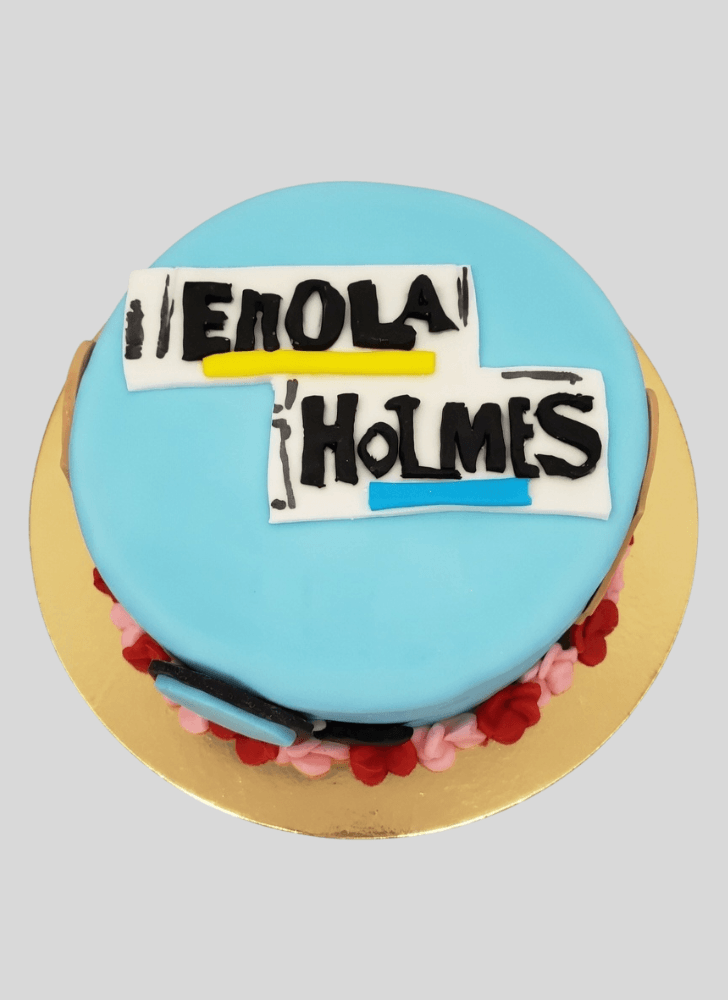 Comely Enola Holmes Cake