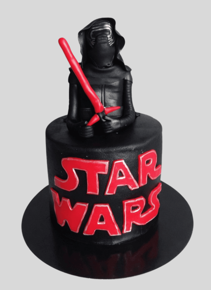 Beauteous Kylo Ren Cake