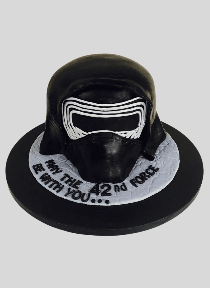 Delicate Kylo Ren Cake