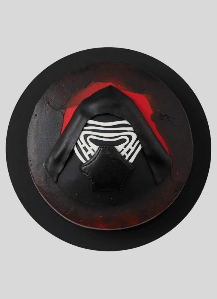 Fine Kylo Ren Cake