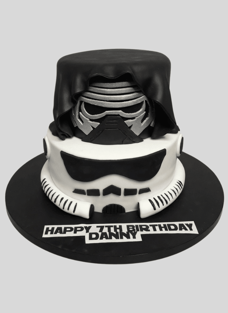 Resplendent Kylo Ren Cake