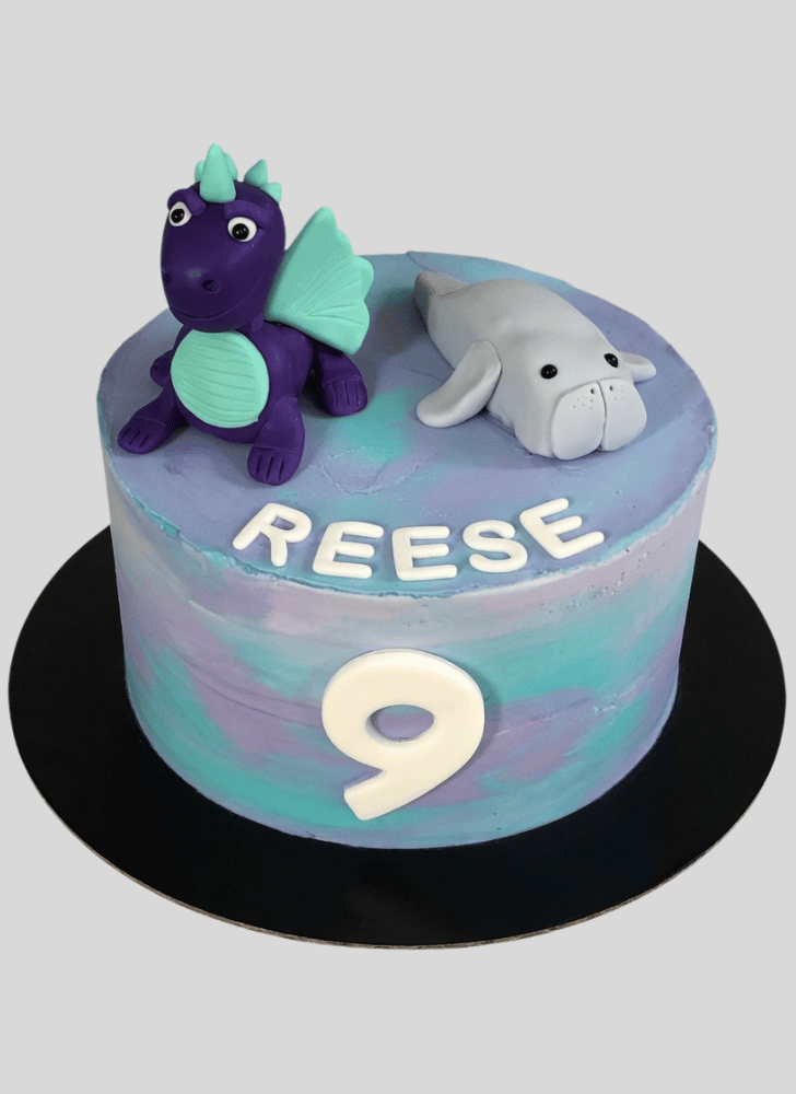 Fine Manatee Cake