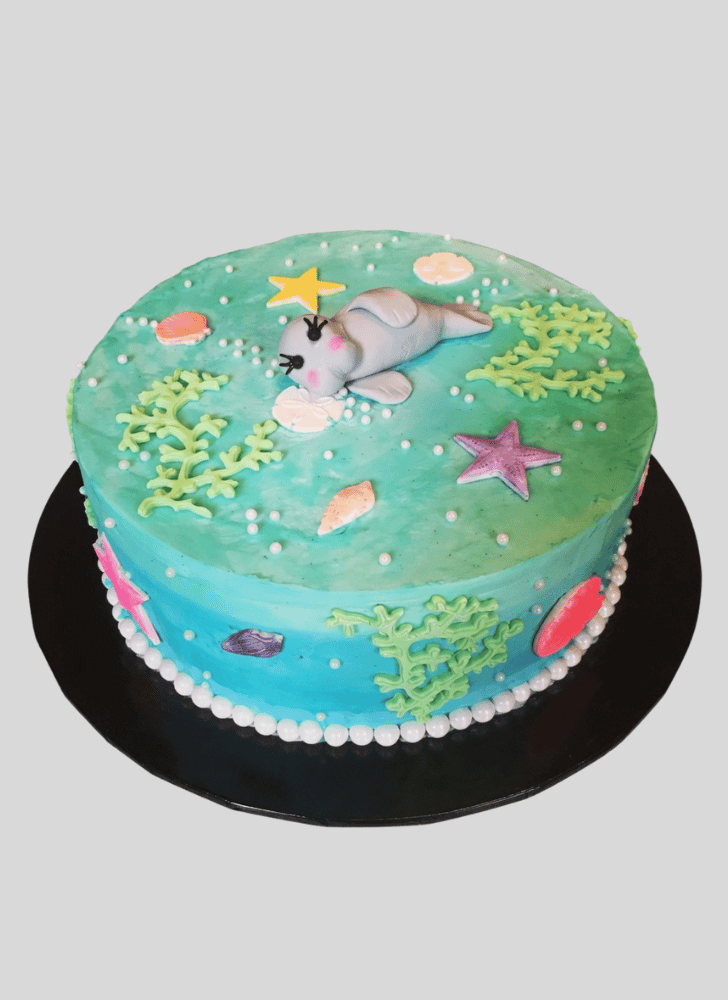 Grand Manatee Cake