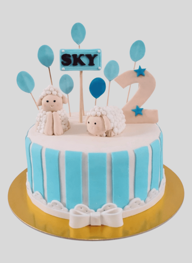 Enticing Sheep Cake
