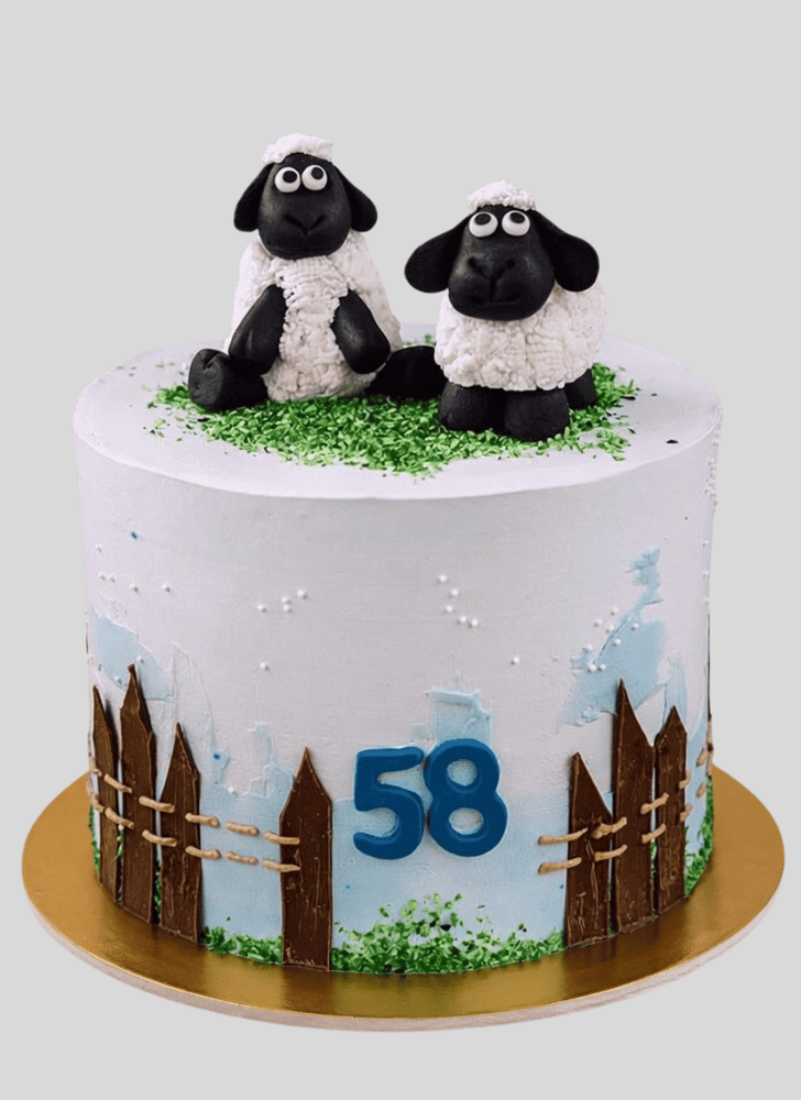 Lovely Sheep Cake Design