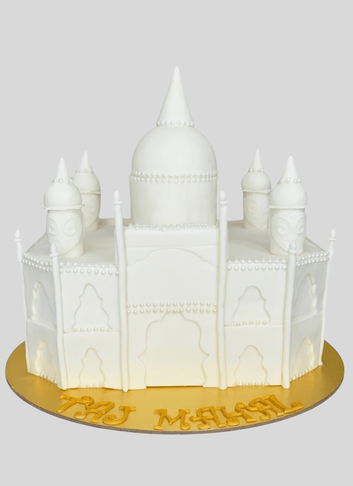 Bewitching Taj Mahal Cake
