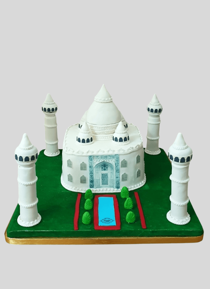 Grand Taj Mahal Cake
