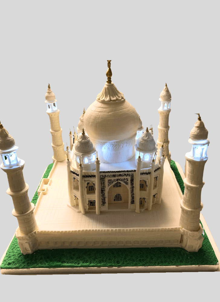 Pleasing Taj Mahal Cake