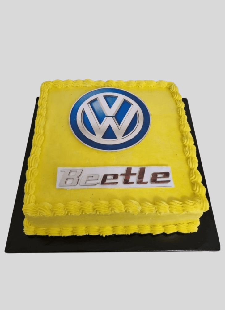 Admirable Beetle Car Cake Design
