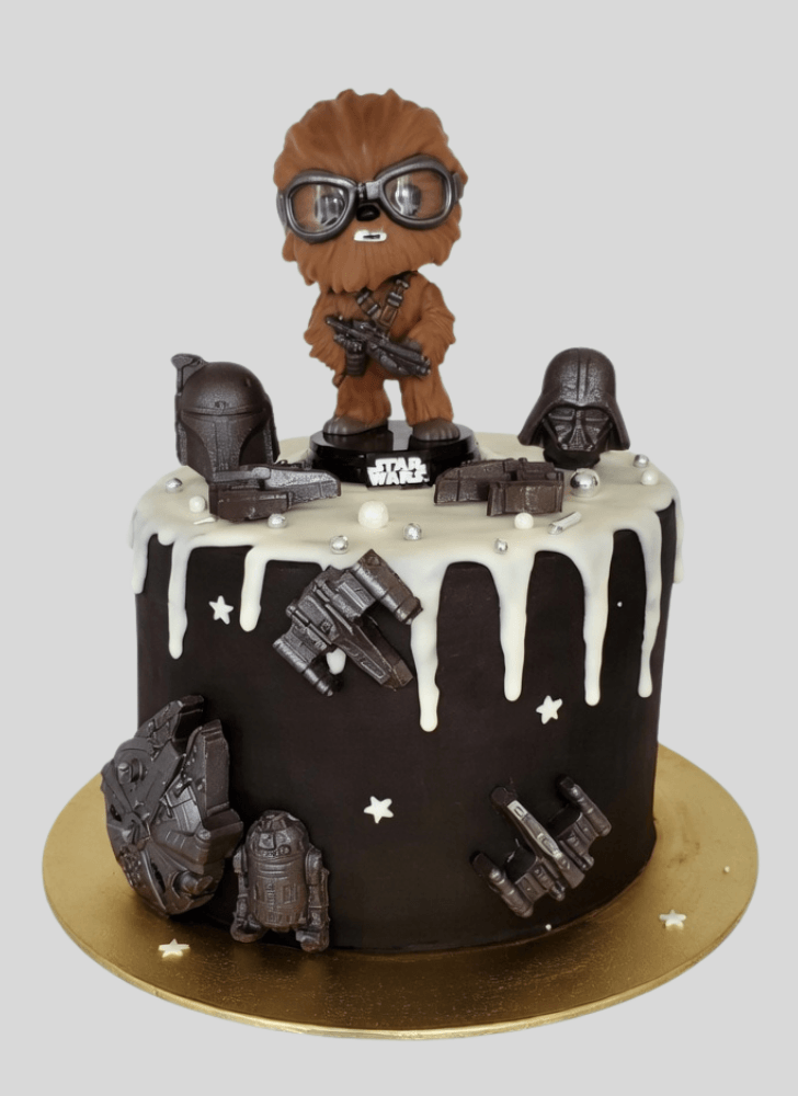 Resplendent Chewbacca Cake