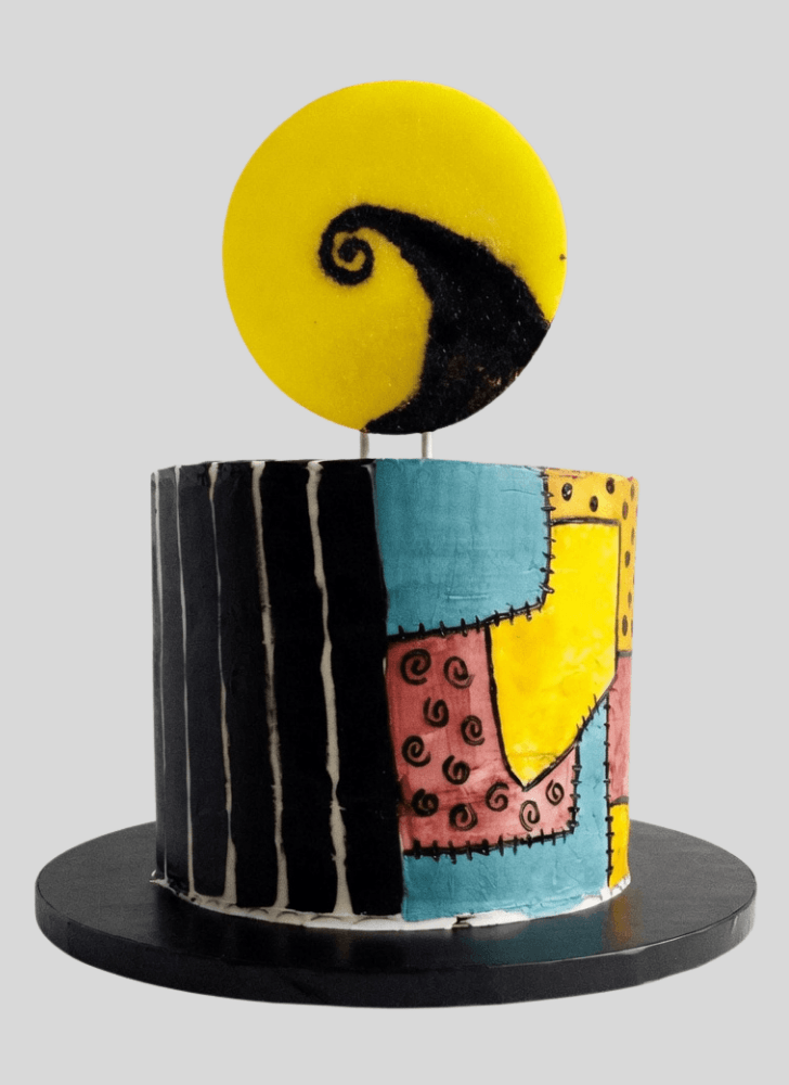 Beauteous Creepy Cake