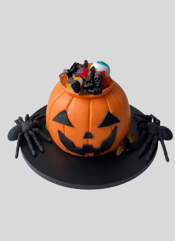 Inviting Creepy Cake