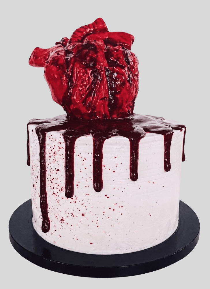 Splendid Creepy Cake