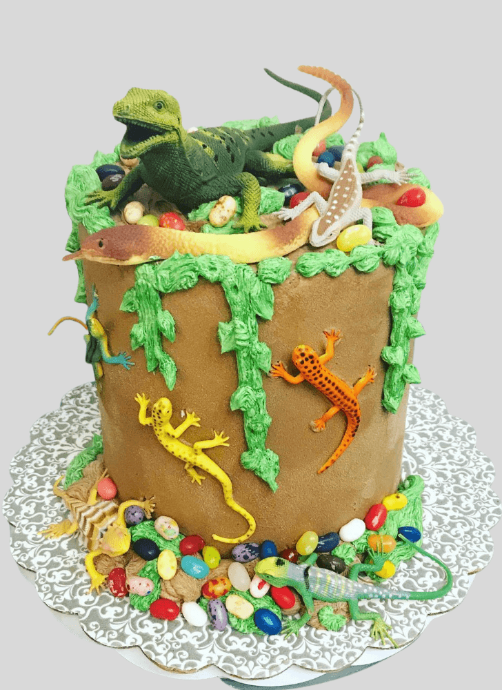 Exquisite Lizard Cake