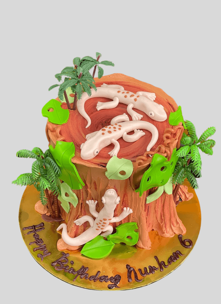 Marvelous Lizard Cake