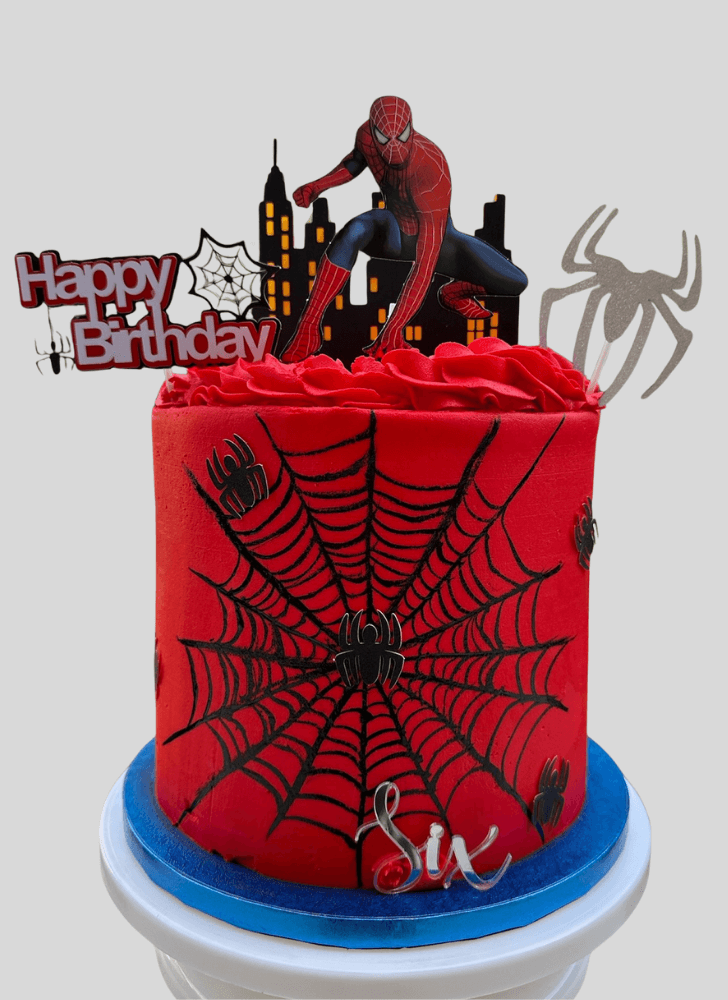 Grand Spiderman Cake