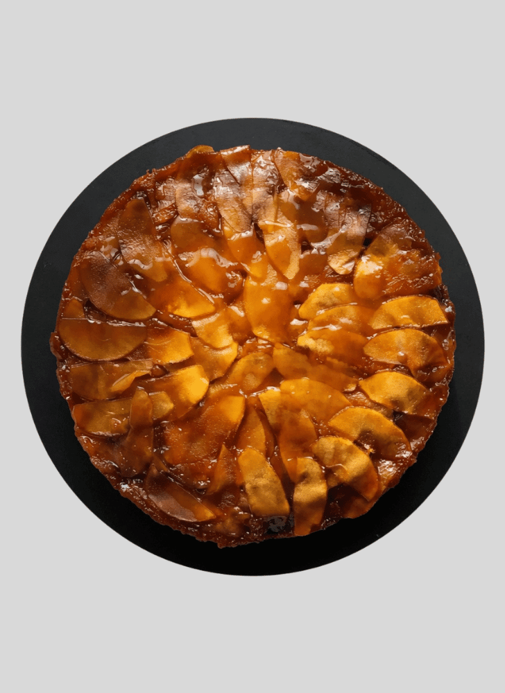 Divine Apple Cake