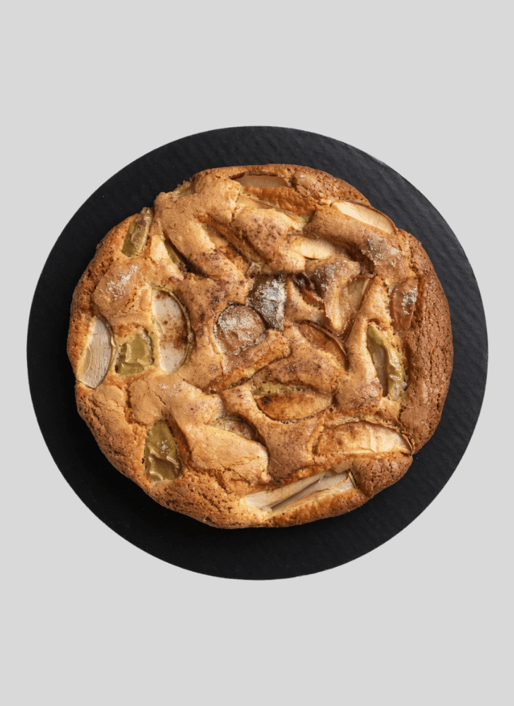 Inviting Apple Cake