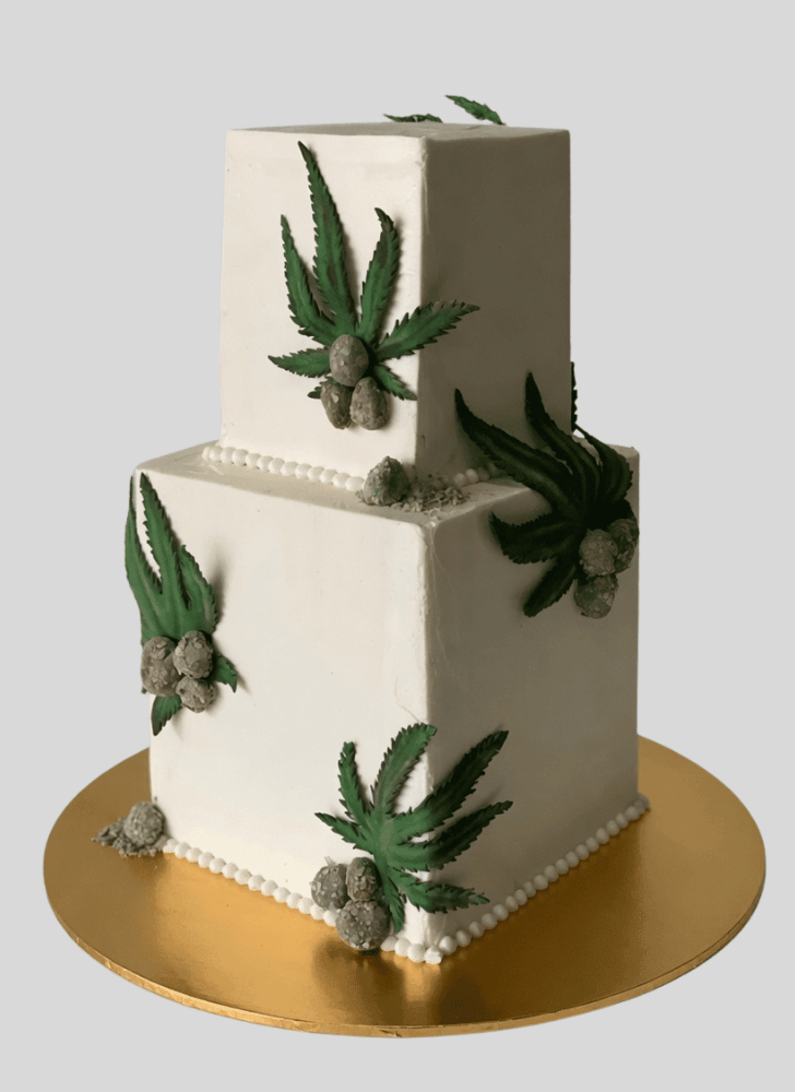 Splendid Cannabis Cake