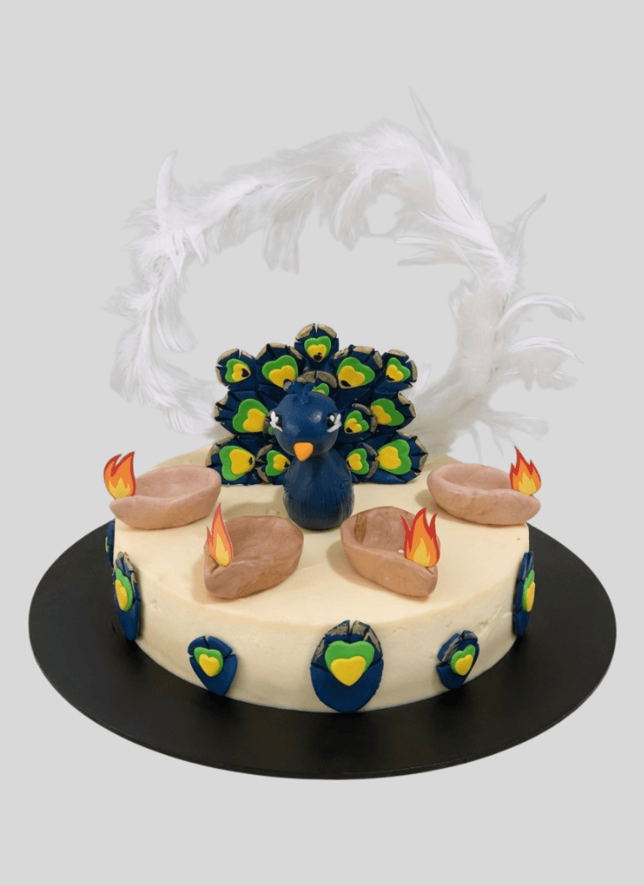 Classy Peacock Cake