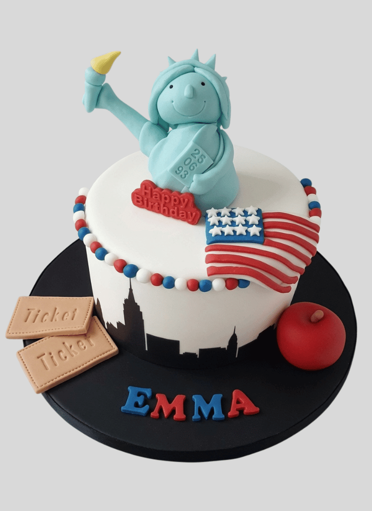 Dazzling Statue of Liberty Cake