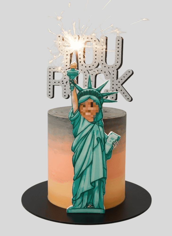 Fine Statue of Liberty Cake