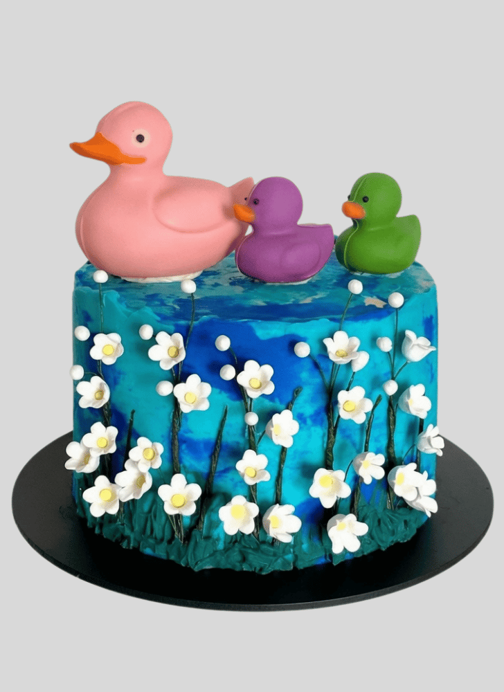 Inviting Water Cake
