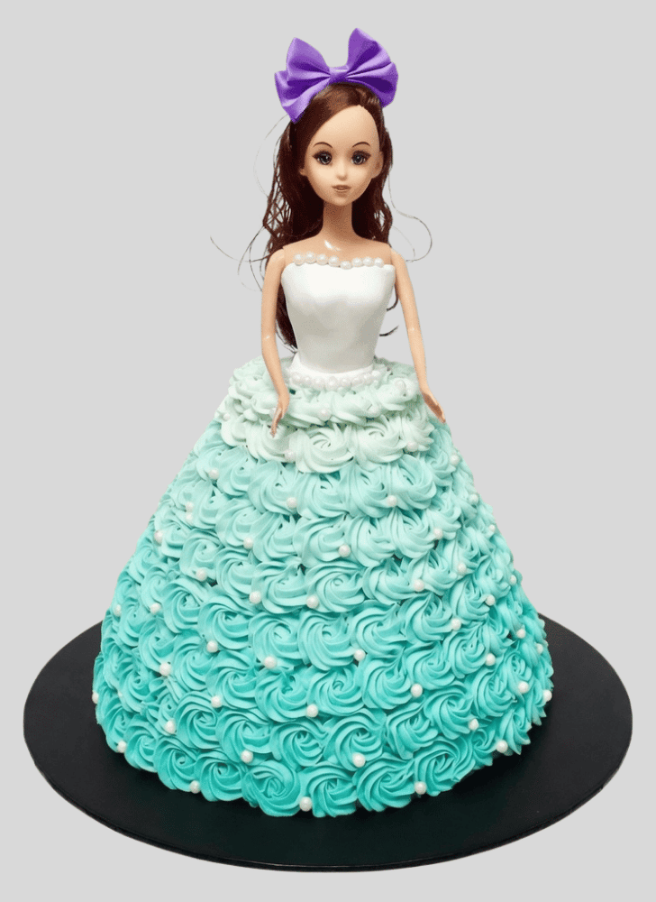 Grand Barbie Cake
