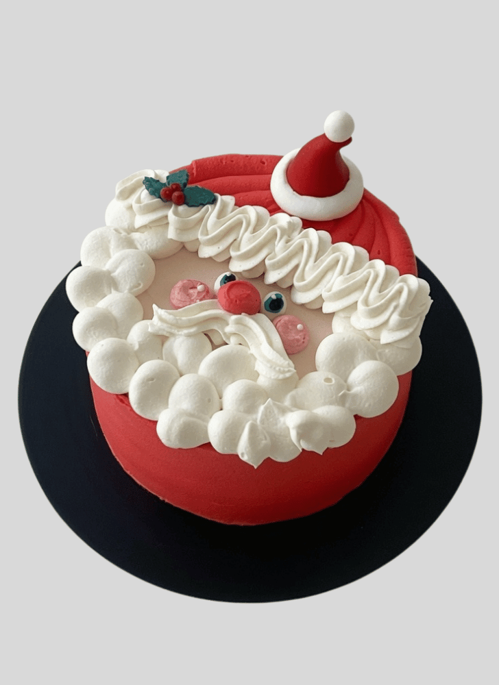 Enthralling Christmas Cake