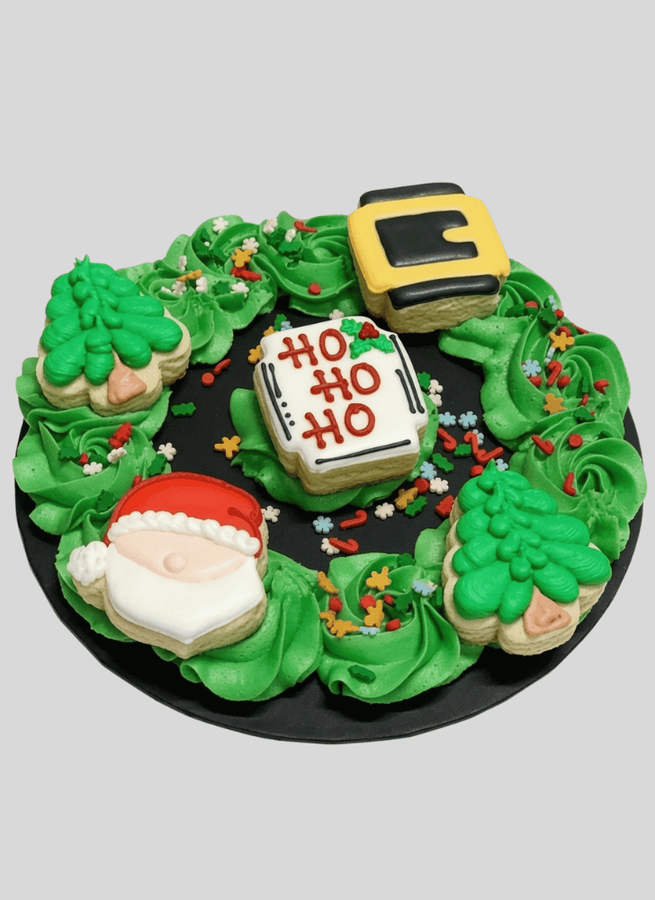 Graceful Christmas Cake