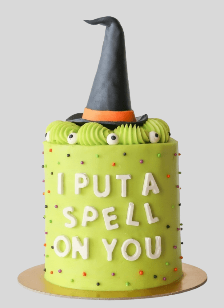 Admirable Hocus Pocus Cake Design