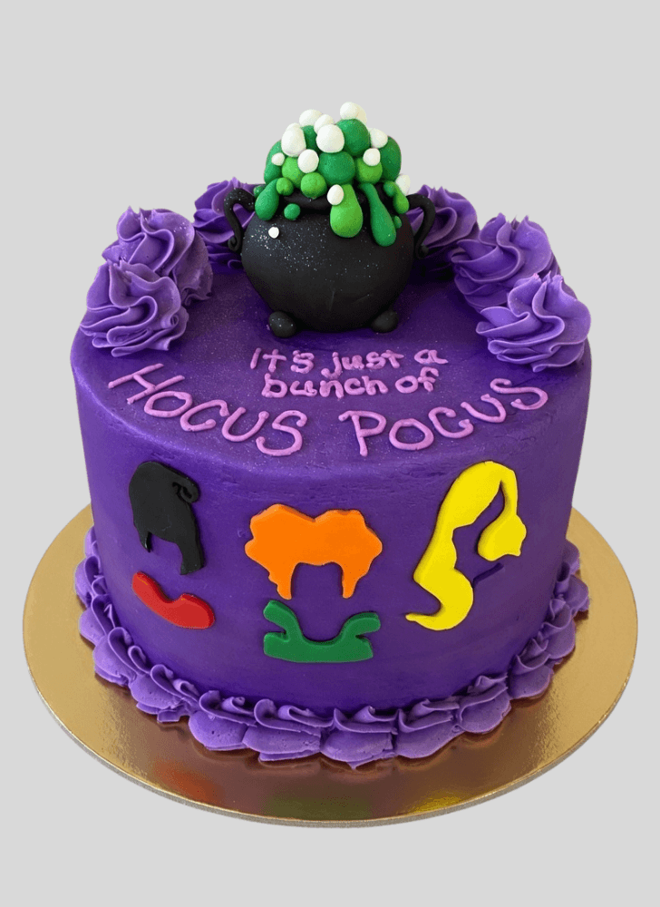 Comely Hocus Pocus Cake