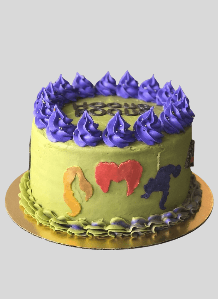 Excellent Hocus Pocus Cake