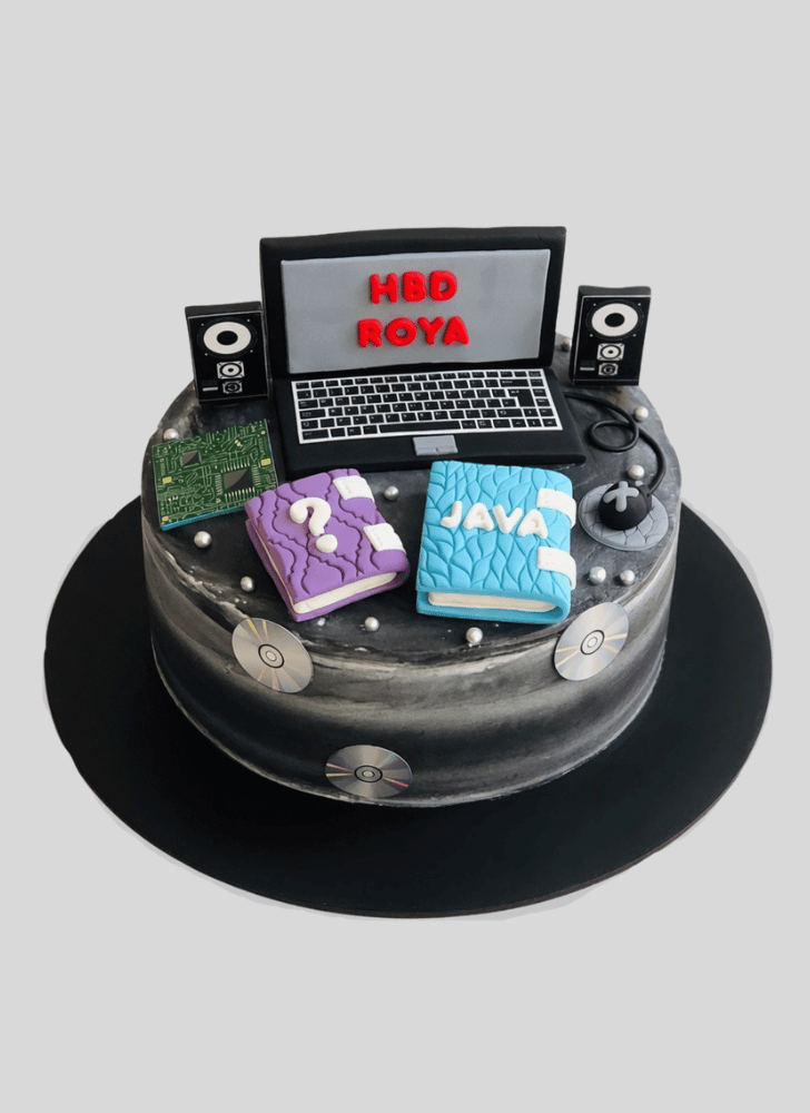 Fair Laptop Cake