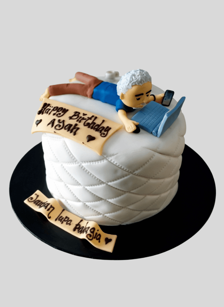 Fine Laptop Cake